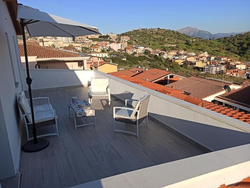 Casa Ghirthalos Nuoro  Exterior photo